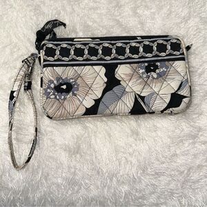 Vera Bradley Camellia Black Ivory Gray Floral Quilted Cotton Wristlet Wallet
